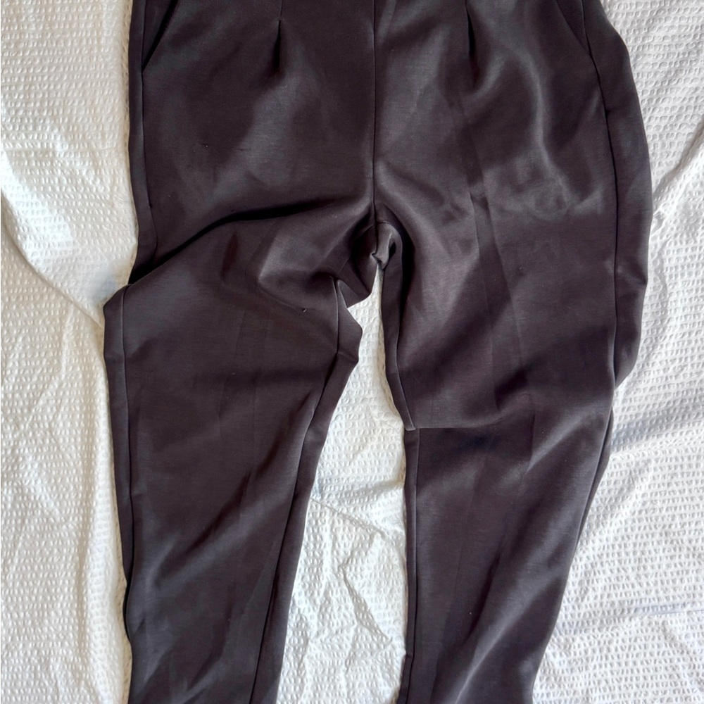 AVIA Luxe Athleisure Set S (4–6) Charcoal 1/4 Zip Pullover + Joggers - Picture 7 of 10